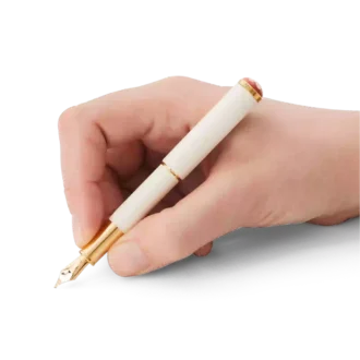 Montblanc Heritage Rouge et Noir „Baby” Sonderedition in Elfenbeinfarbe Füllfederhalter