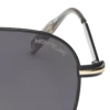 Quadratische Sonnenbrille mit schwarzem Metallrahmen